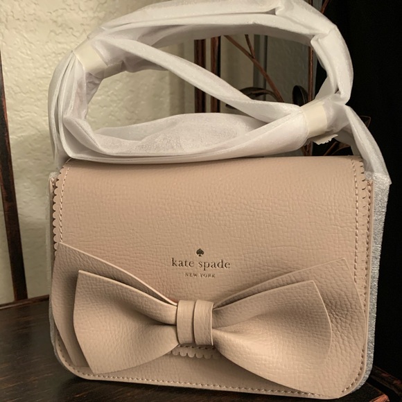 kate spade Handbags - Hanni Vanderbilt place crossbody Kate Spade bag